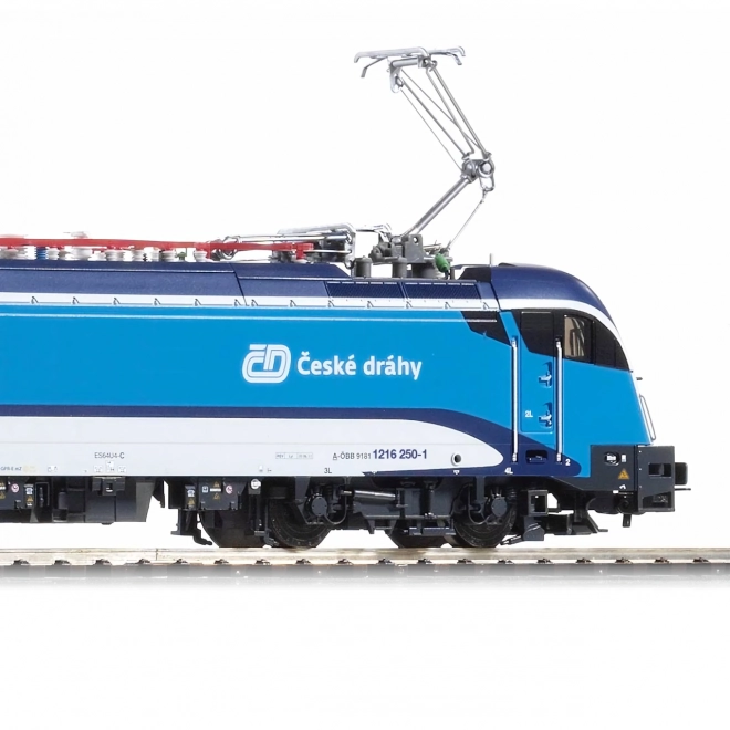 Electric Locomotive Rh 1216 Taurus CD with 4 Pantographs