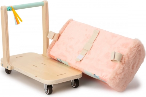 Practical extras: bell and removable bag