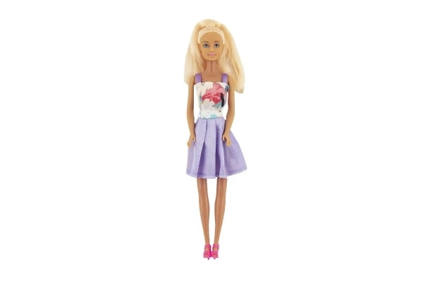 Plastic Doll with Summer Dresses