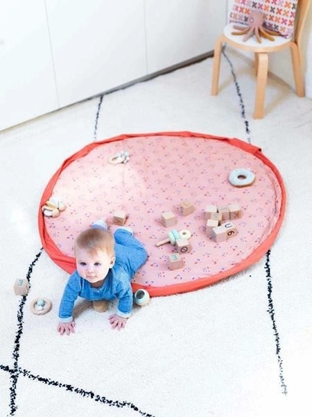 2-in-1 Soft Animals Play Mat and Bag