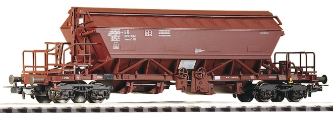 Covered Dump Wagon for Transportation of Potash