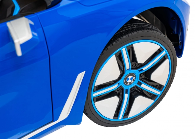Auto BMW i4 na akumulátor pre deti biele – Modré
