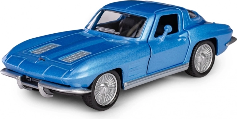 Valósághű kivitel hivatalos licenccel