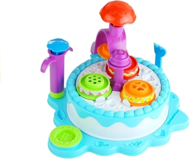 Birthday cake to decorate