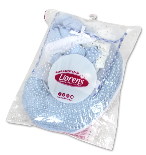 Complete 5-piece set with nursing pillow