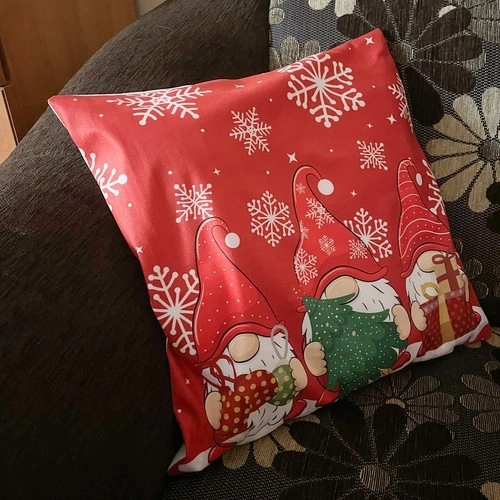 Decorative Gnome Christmas Pillow Cover 45x45cm