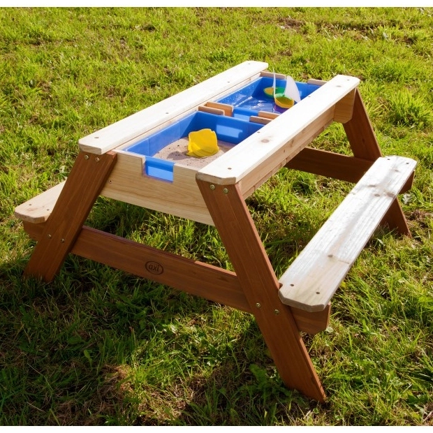 Nick Picnic Table with Bench and Parasol AXI