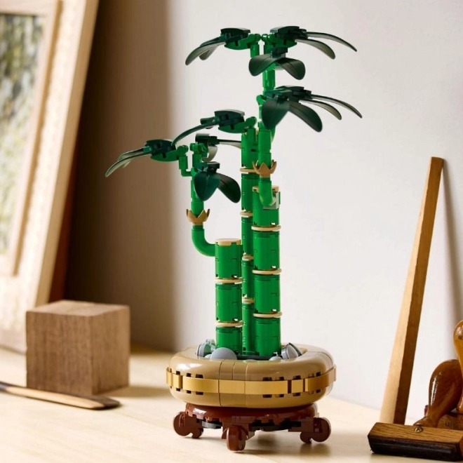 Decorative LEGO Botanicals Dracaena Sanderiana Plant