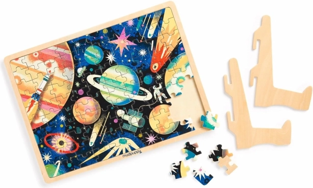 Wooden pieces and sturdy frame