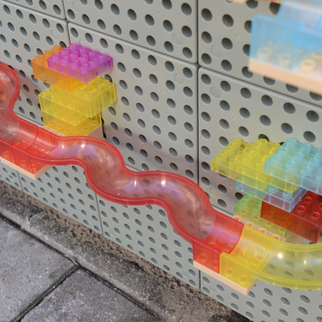 Set da costruzione Masterkidz tavola STEM per pista a biglie 209 pezzi