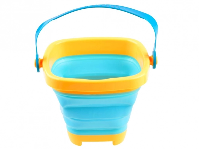 Beach and Bath Play Set with Bucket and Molds