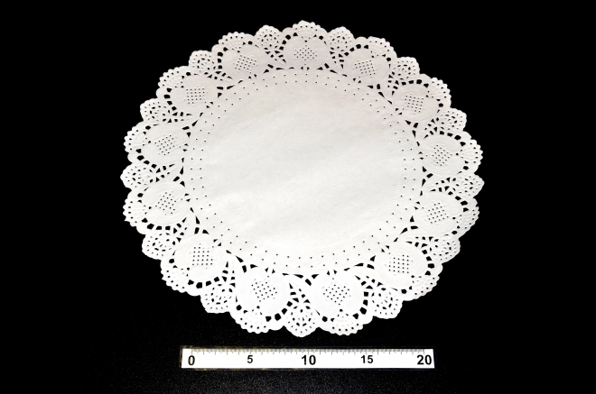 Paper Cake Lace 36cm