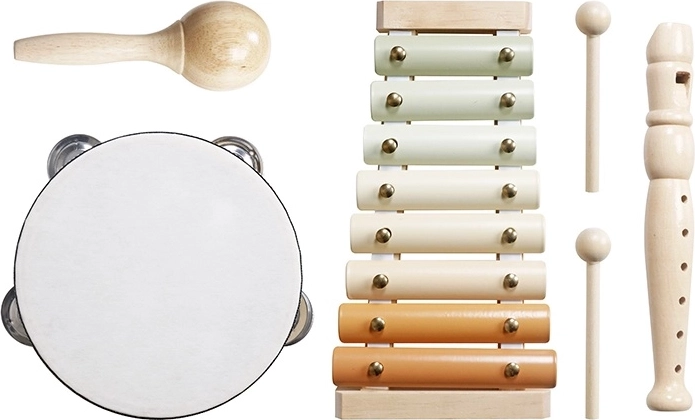 Legno naturale e delicate tonalità pastello