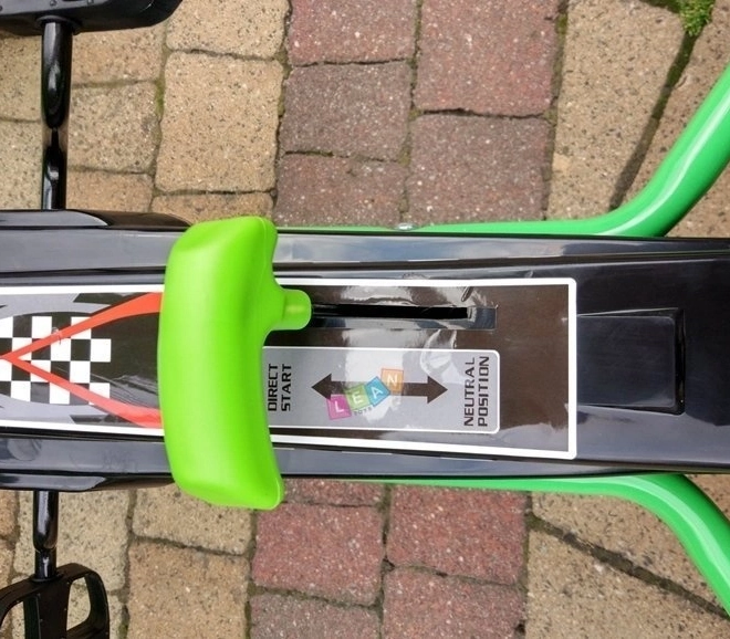 Pedal Air Kart + Inflatable Tires + Adjustable Seat – Green