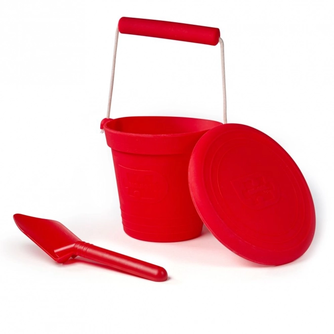 Eco-Friendly Red Spade by Bigjigs Toys