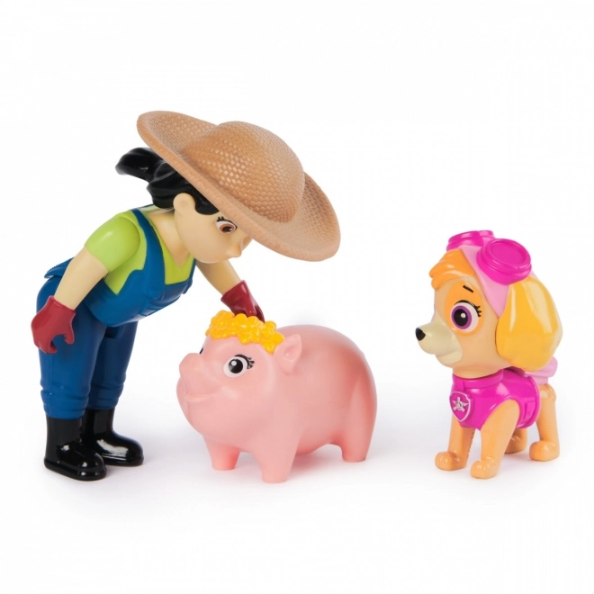 Paw Patrol Skye and Farmer Yumi Figure Set