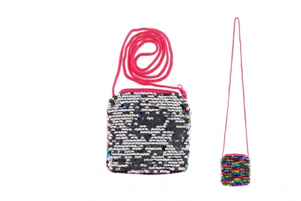 Changing design thanks to sequins