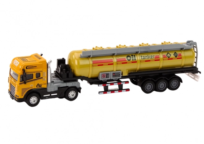 Fuel Tanker Truck 1:24 with Lights and Sounds