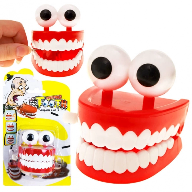 Wind-up Chattering Teeth With Big Eyes