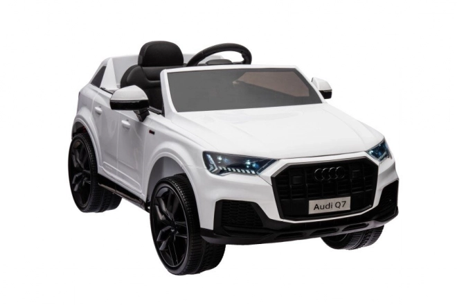 Audi Q7 Electric Ride-On Car White