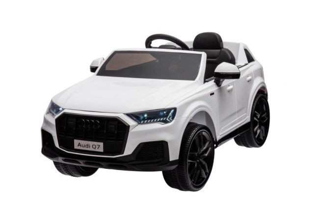 Audi Q7 Electric Ride-On Car White