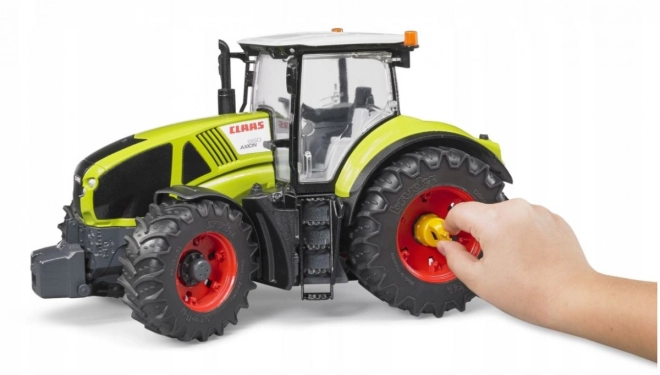 Universal towing device