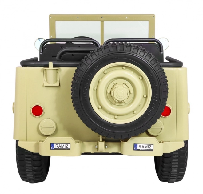 Retro vojenské auto pro 3 děti Matcha + pohon 4x4 + úložné prostory + EVA + pomalý start + MP3 LED