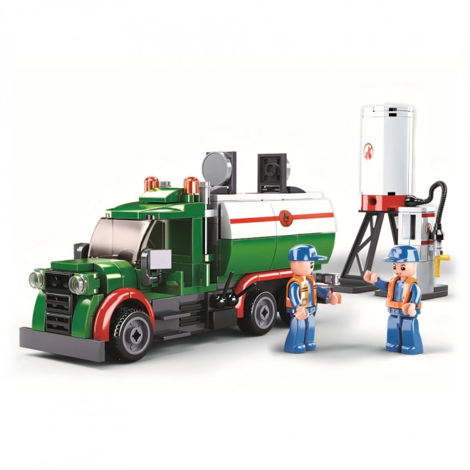 Sluban Town Tanker Truck Building Set