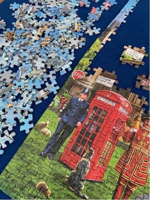 Gibsons Puzzle Calling London 1000 Pieces