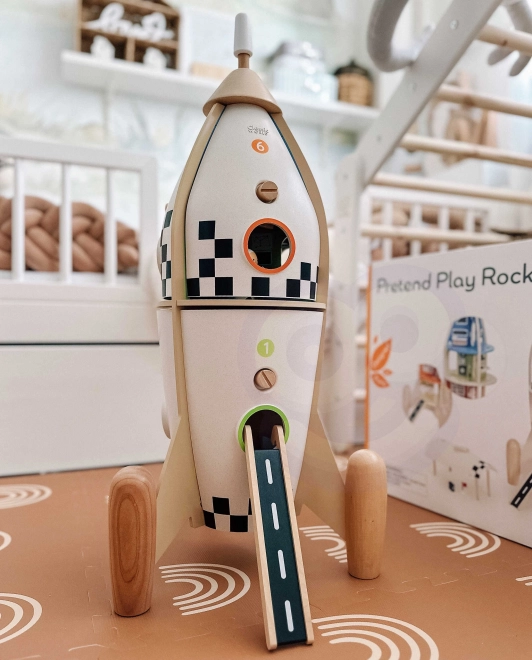Classic World fajáték űrhajó gyerekeknek és figurák