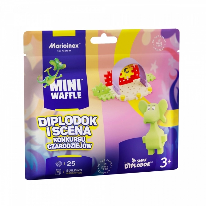 Mini Waffle Diplodocus and Wizard Contest Scene Set