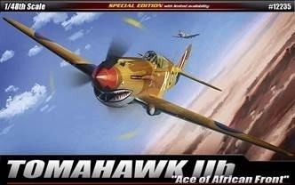 Model Airplane P-40C Tomahawk 1:48 Scale