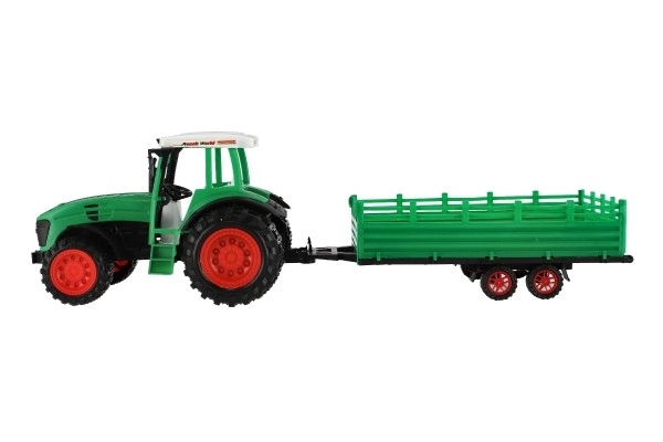 Traktor utánfutóval és rotációs kapával