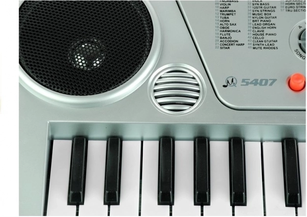 Clear LCD and powerful stereo sound