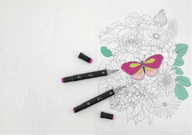 Detailed Floral Motifs