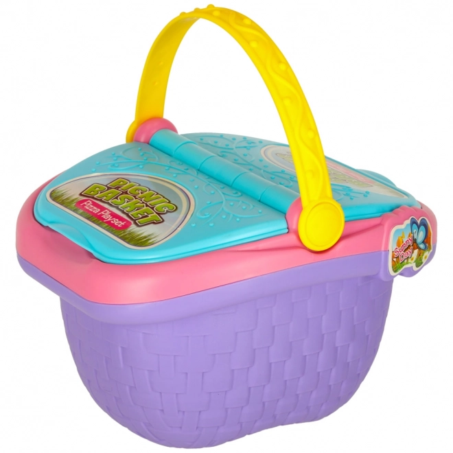 Cestino da picnic con frutta e succhi