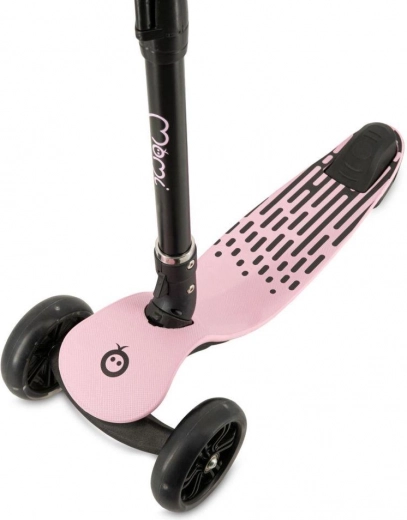 Stabilna trikolesna zasnova za prve vožnje