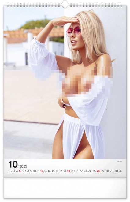 Wall Calendar Women 2025