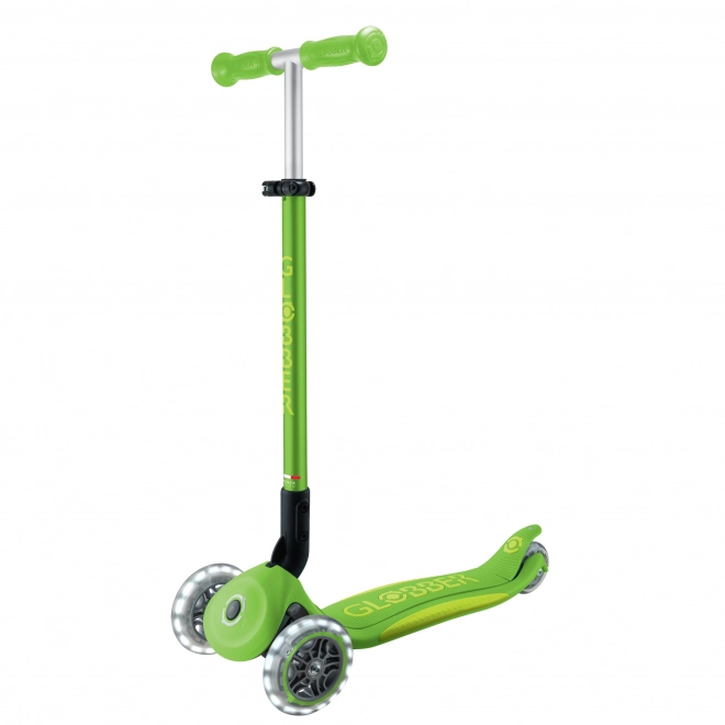 Globber Child's Tricycle Scooter with Lights Apple Green