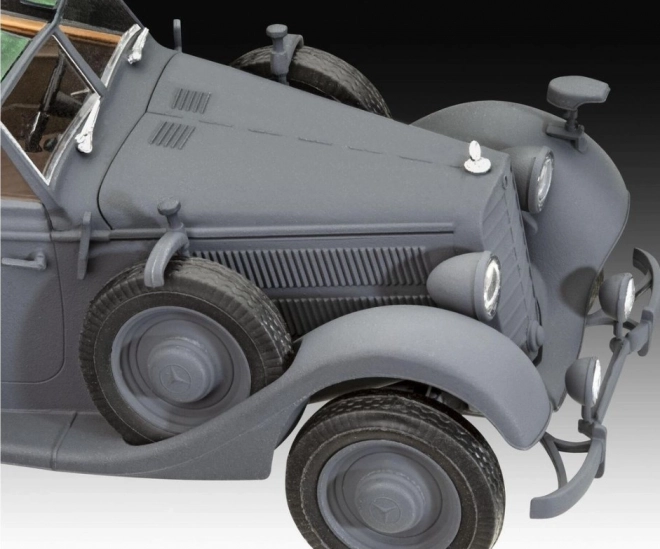 Mercedes-Benz Typ 320 Cabriolet Plastic Model Kit 1/35