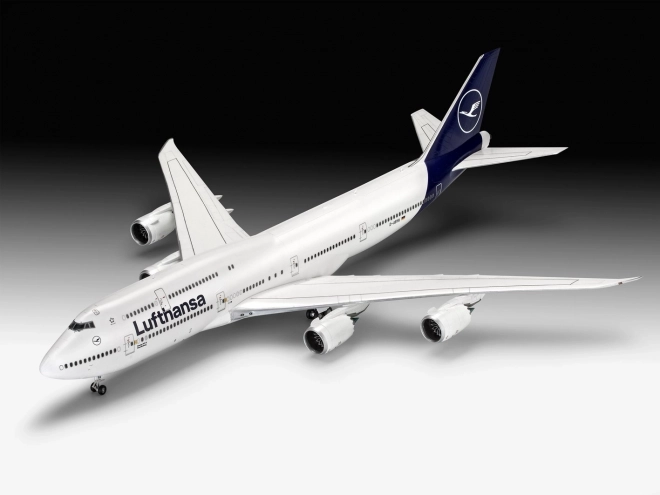 Plastic Model Boeing 747-8 Lufthansa