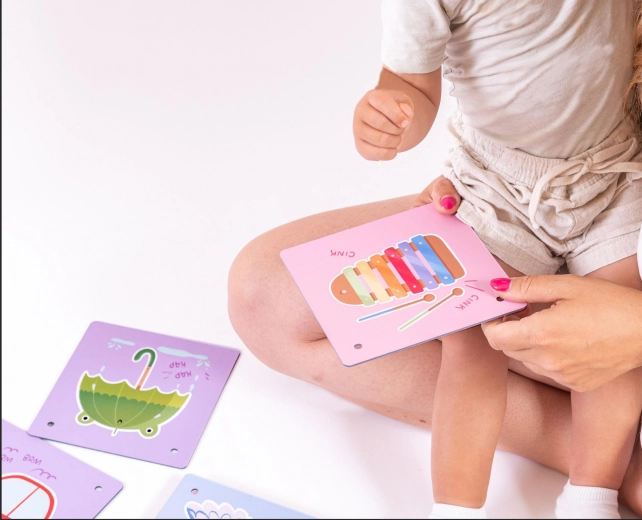 Playful practice of fine motor skills and coordination