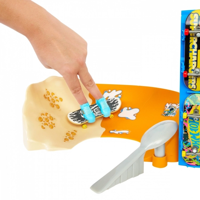 Hot Wheels Cereal Bowl Fingerboard Skatepark