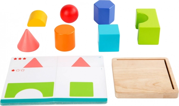 Learning shapes and colors through play