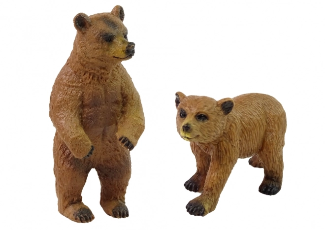 Set of Brown Bear Figures with Cub