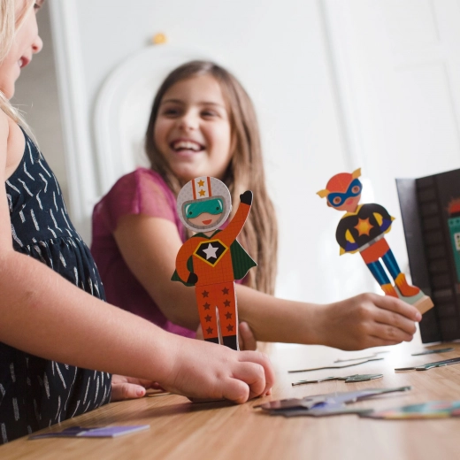 Stabiel spelen met houten standaards