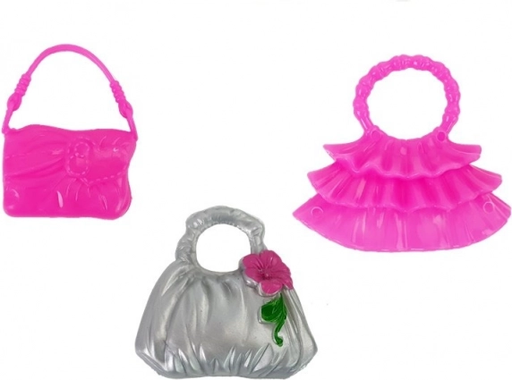 3 stylish handbags