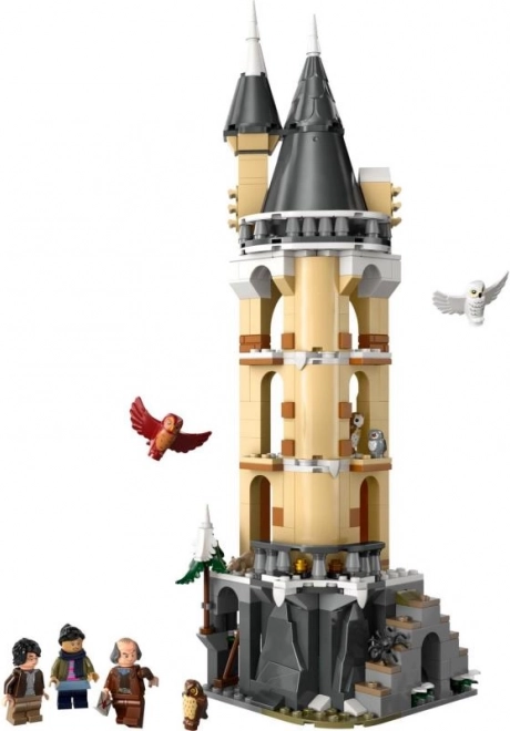 Ikonický sovinec z Hogwarts v detailním provedení