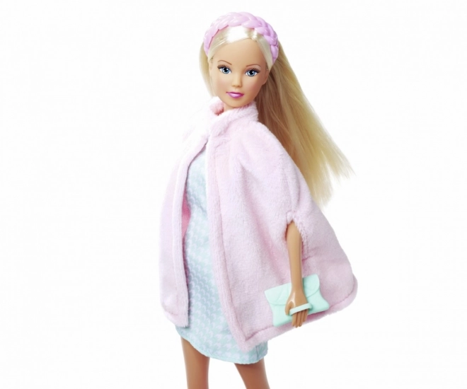 Steffi Love Fashionable Cape Doll