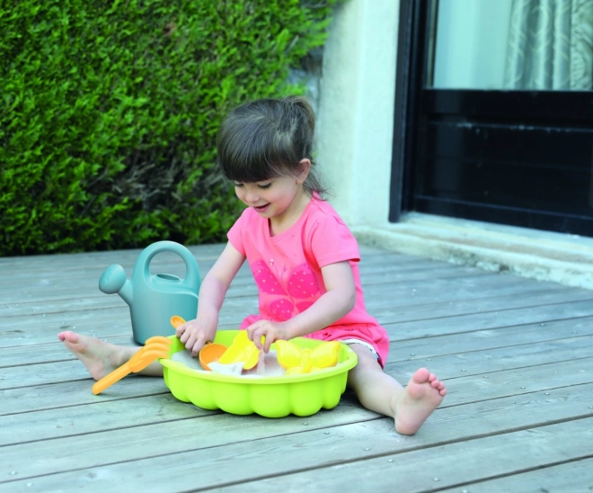 Ideal for outdoor and indoor play